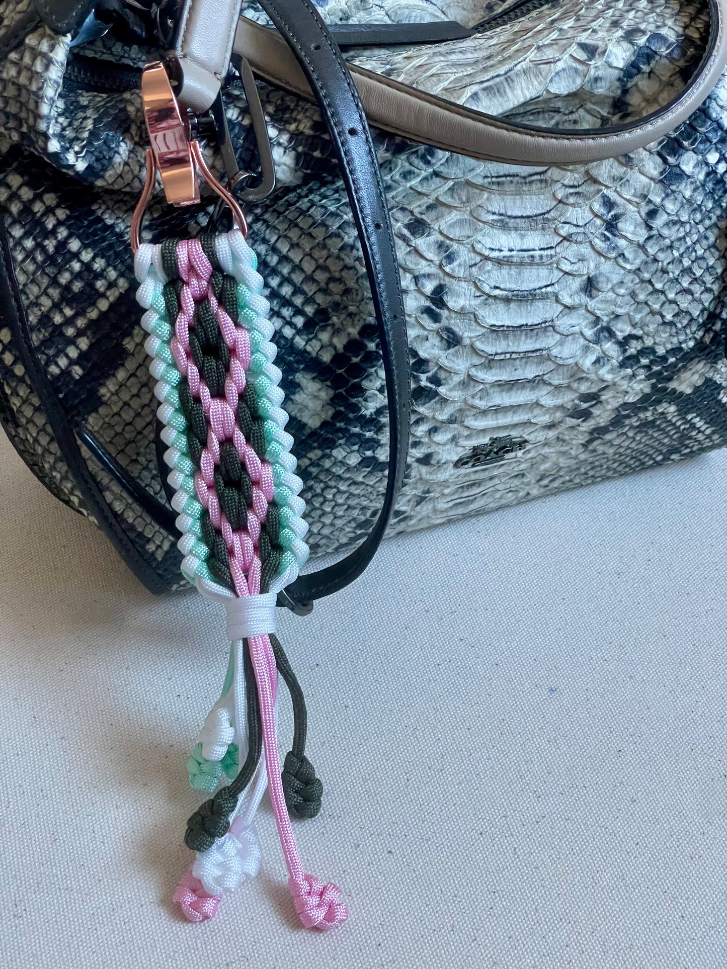 Macramé Paracord Keychain in Egg Hunt Diamond Pattern - Zaira Collection
