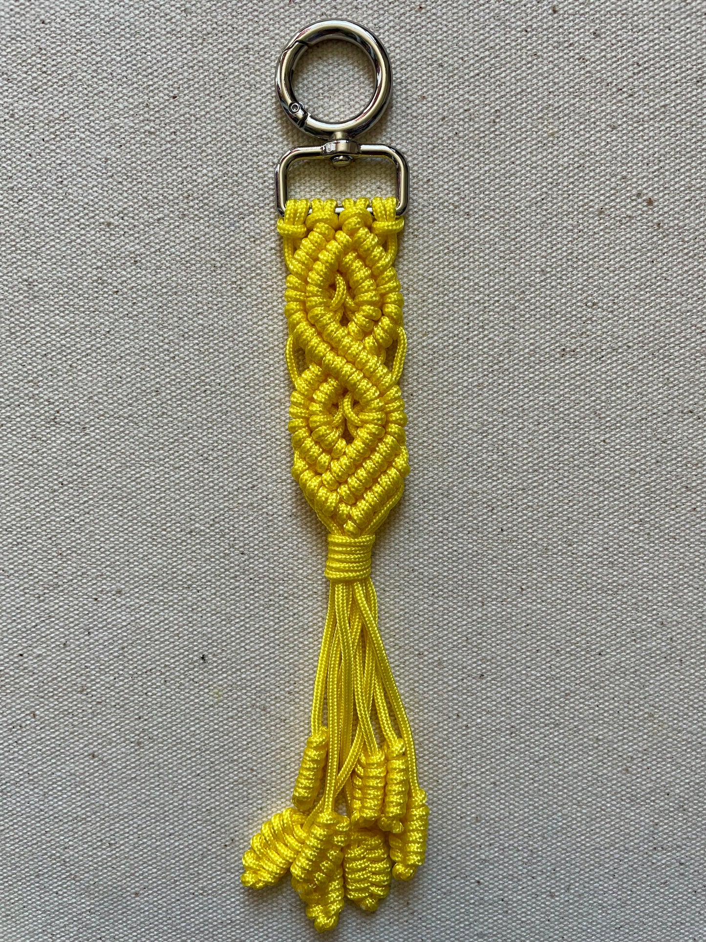 Macramé Paracord Keychain – Yellow Double Diamond Knot