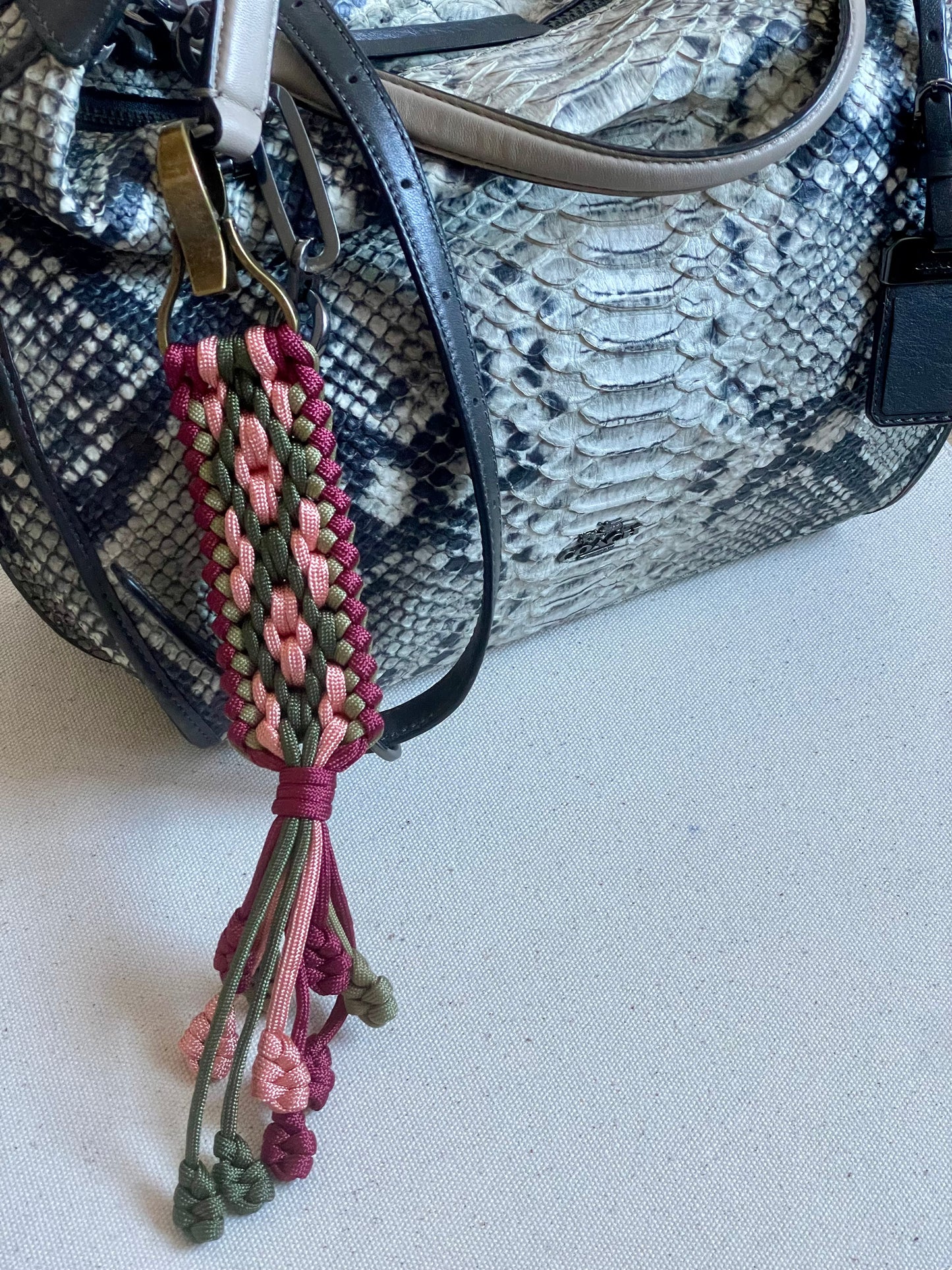 Macramé Paracord Keychain in Wild Rose Diamond Pattern - Zaira Collection